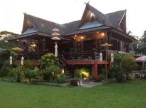 Oui Kaew Homestay